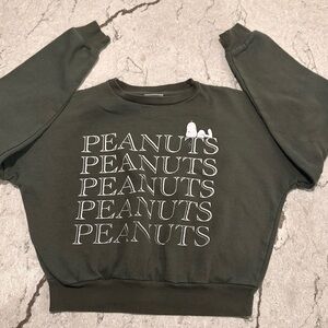 Classic Peanuts Y2K Olive green Snoopy Sweatshirt Size XS